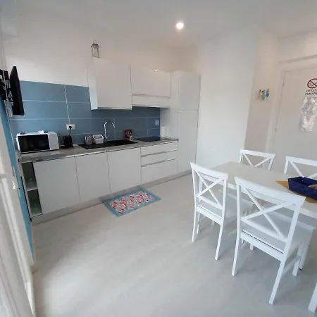 Apartment Ancora Vicino Al Mare Bludipietraligure
